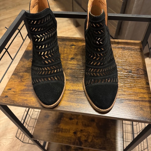 Frye boots - Picture 2 of 2